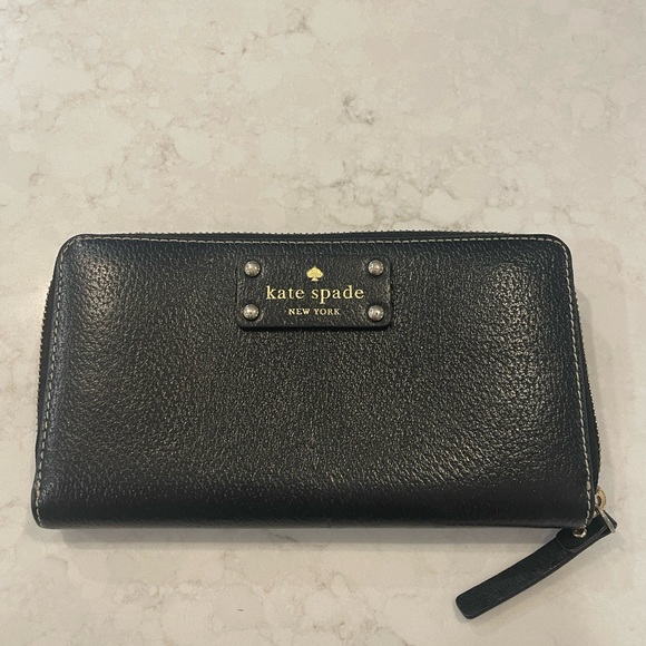 Kate Spade Wellesley Neda Pebbled Leather large zip-around wallet in black - Picture 1 of 14
